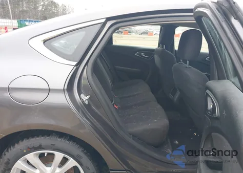 2015 Chrysler 200 Limited from USA, damaged, VIN 1C3CCCAB7FN590669